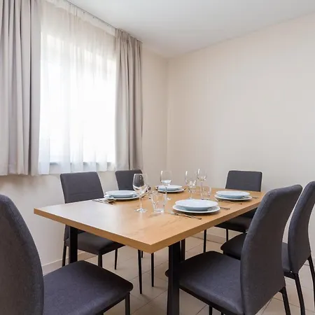 Ponent 612 In Marina By Locap Group *